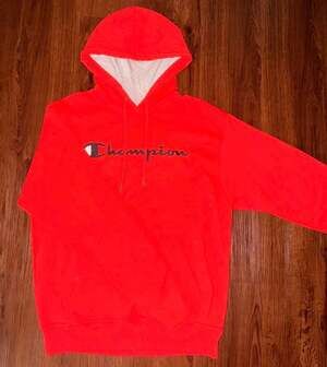 Champion Men's Script Logo Pullover Hoodie Red Size Medium